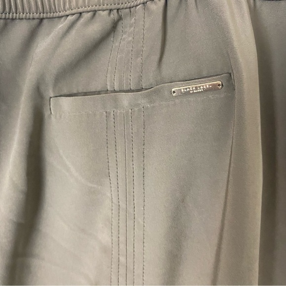 Black Label by Chico’s Green Cargo Zipper Ankle Jogger Pants. Chico’s Size 3 - Picture 8 of 16